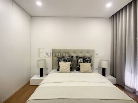 Apartamento T4 novo na Póvoa de Varzim