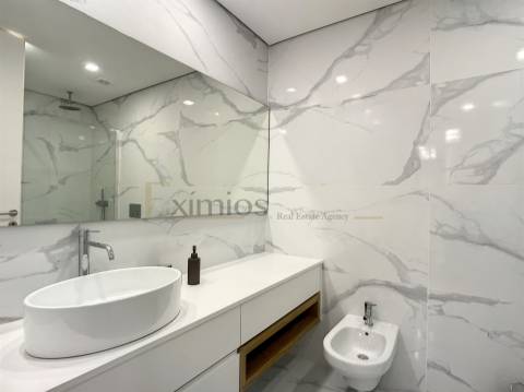 Apartamento T4 novo na Póvoa de Varzim