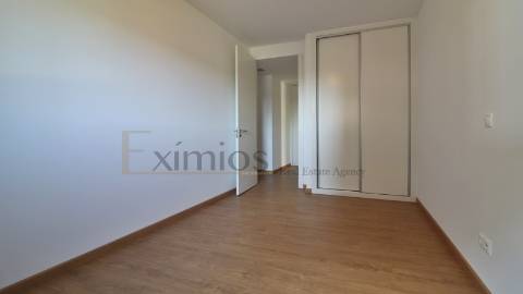 Apartamento T3 com lugar de garagem, na Póvoa de Varzim