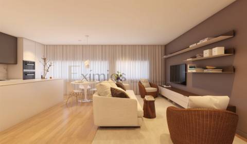 Apartamento T3 Duplex novo, no centro da Póvoa de Varzim