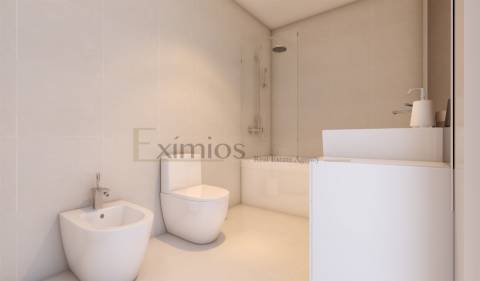 Apartamento T3 Duplex novo, no centro da Póvoa de Varzim