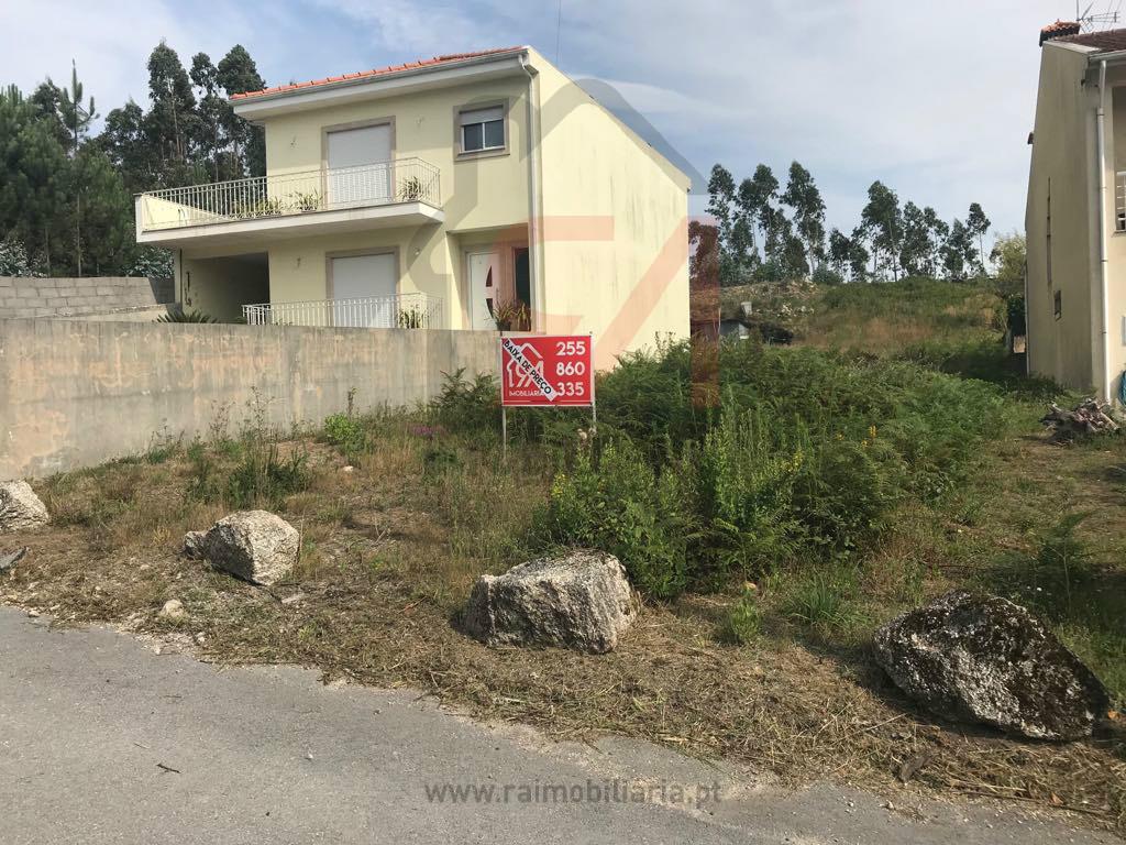 Terreno  Venda em Frazão Arreigada,Paços de Ferreira