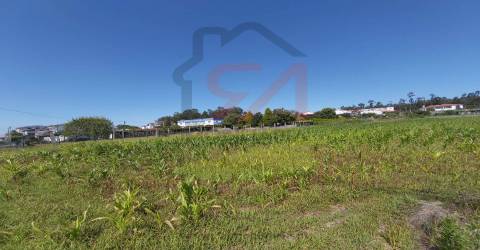 Terreno Para Construção  Venda em Carvalhosa,Paços de Ferreira