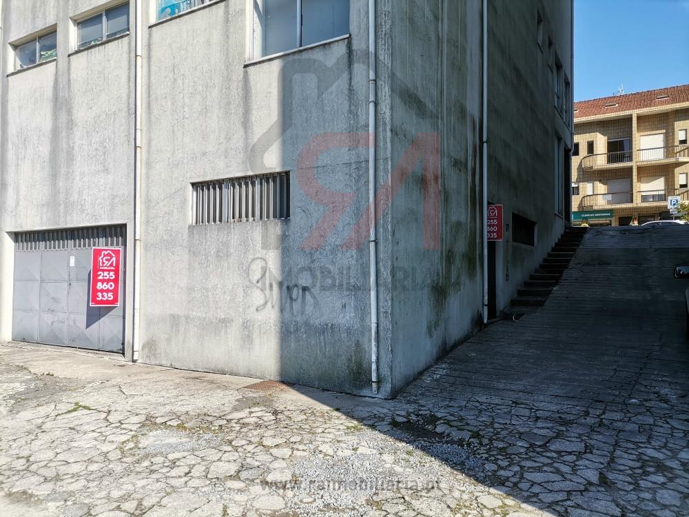 Armazém  Venda em Paços de Ferreira,Paços de Ferreira