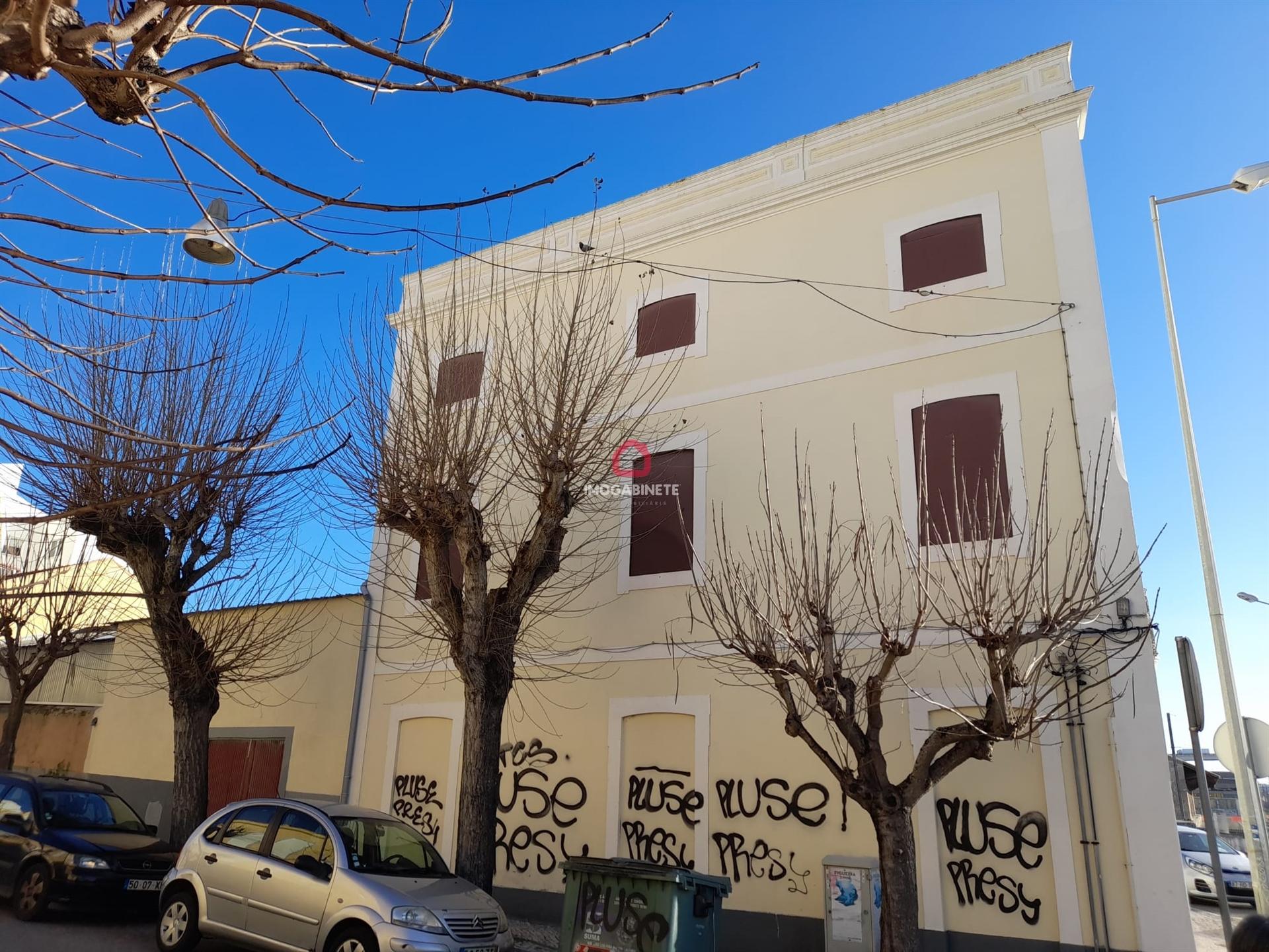 Prédio  Venda em Tavarede,Figueira da Foz