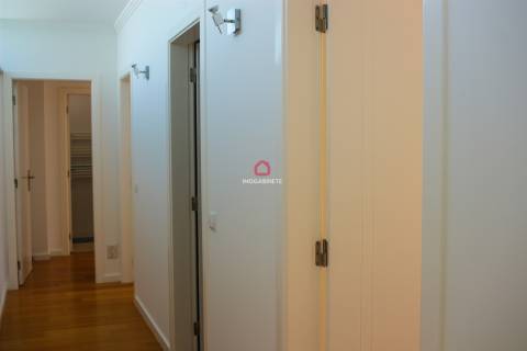 Apartamento T3 Venda em Buarcos e São Julião,Figueira da Foz