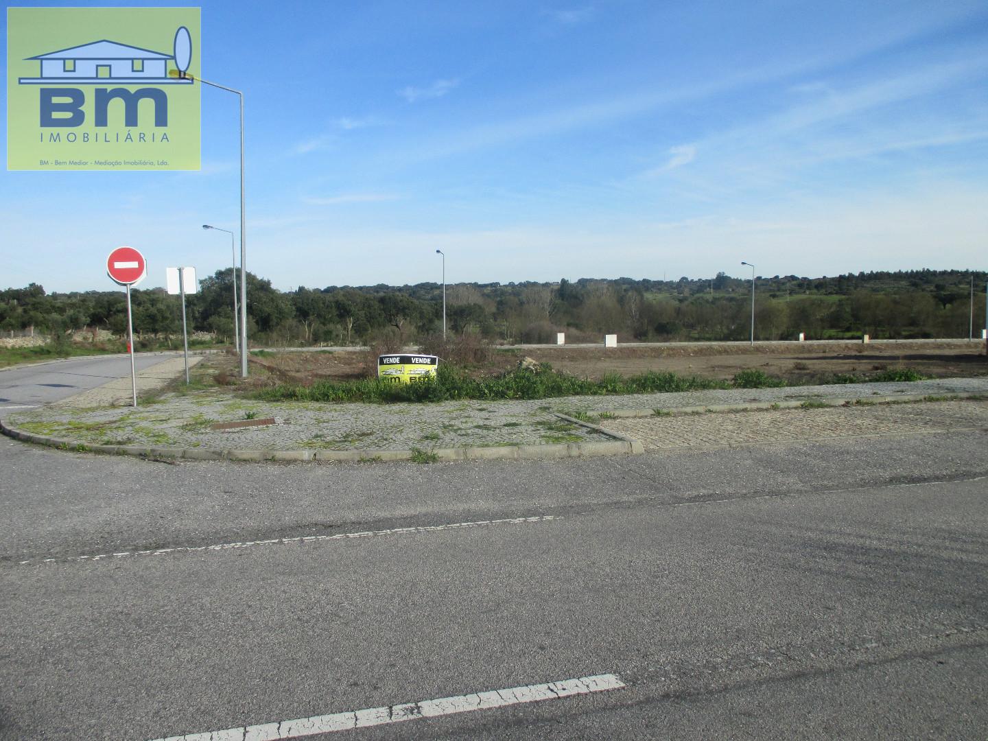 Lote de Terreno  Venda em Escalos de Cima e Lousa,Castelo Branco