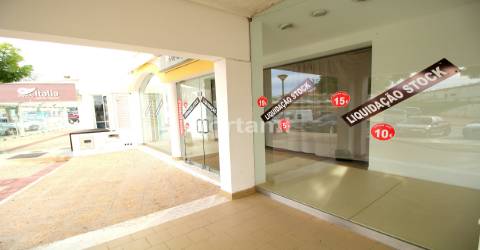 Loja  Venda em Albufeira e Olhos de Água,Albufeira