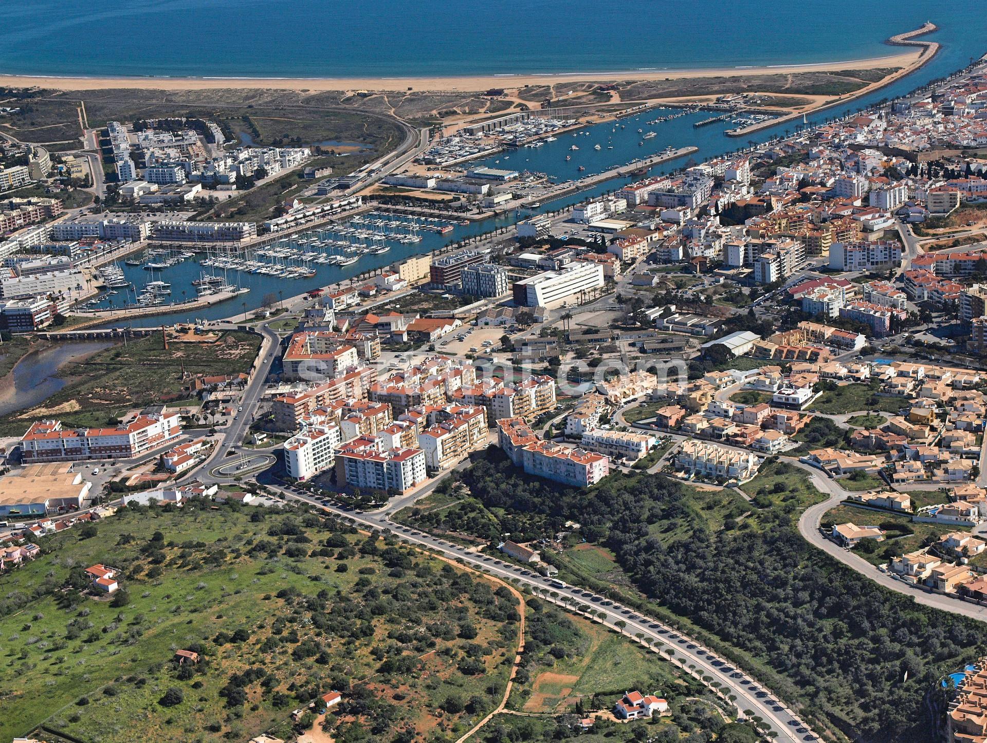 Terreno Para Construção  Venda em Lagos (São Sebastião e Santa Maria),Lagos