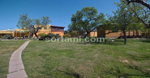 Moradia Isolada T6 Venda em Santa Bárbara de Nexe,Faro