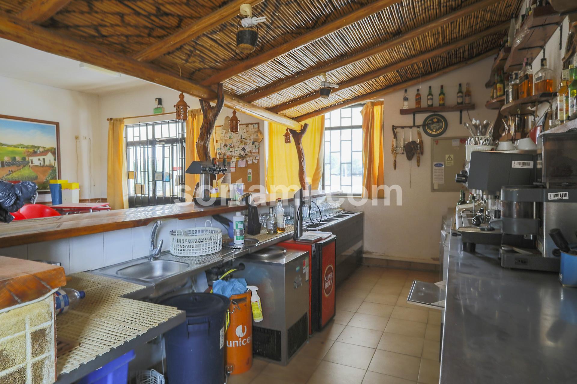 Restaurante  Venda em Alte,Loulé