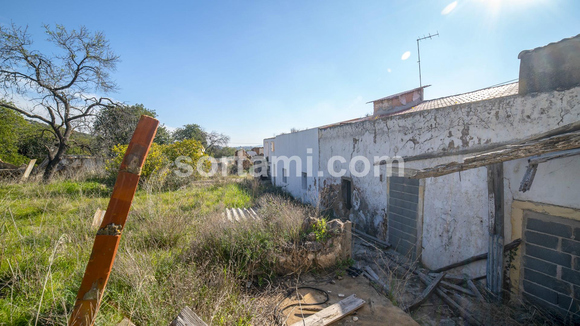 Moradia para Restaurar  Venda em Loulé (São Sebastião),Loulé