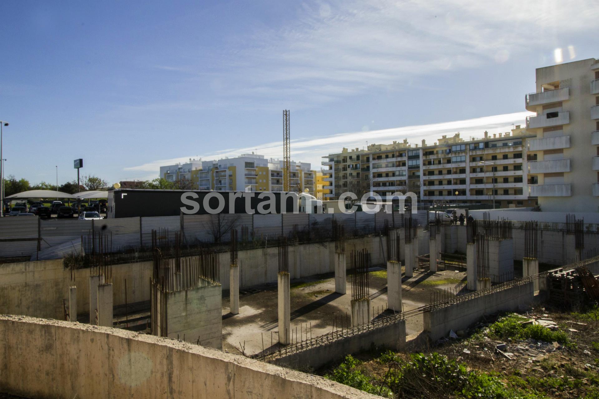 Lote de Terreno  Venda em Armação de Pêra,Silves