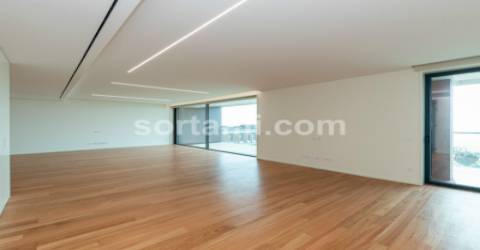 Apartamento T5 Venda em Canidelo,Vila Nova de Gaia