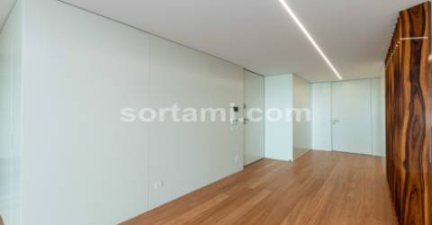 Apartamento T5 Venda em Canidelo,Vila Nova de Gaia