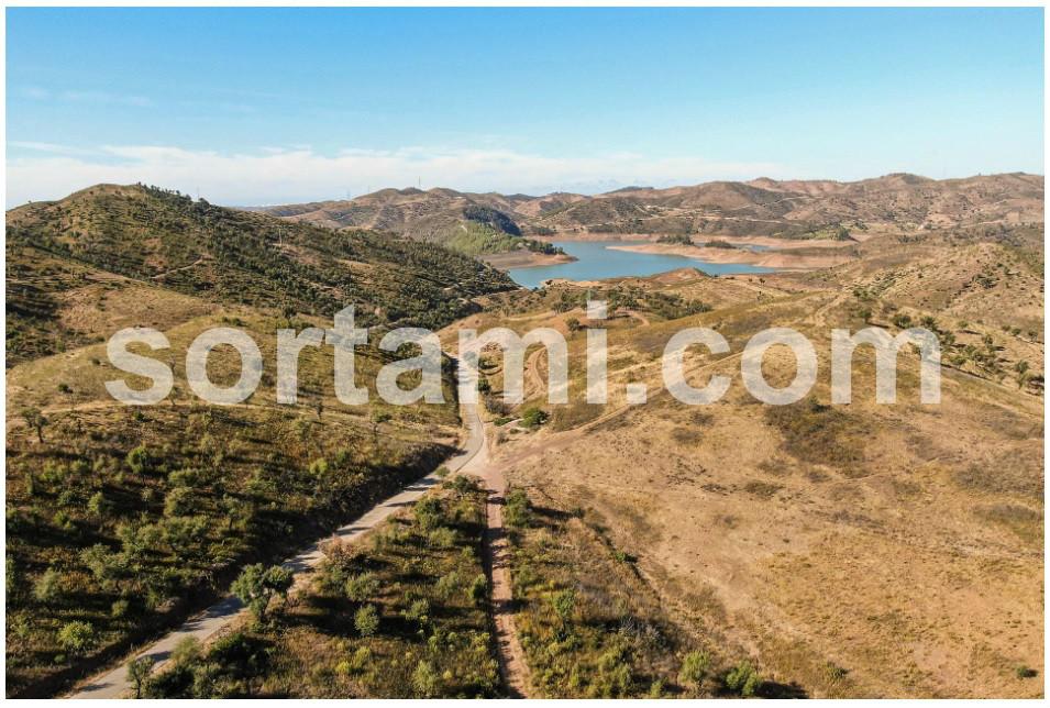 Herdade  Venda em São Bartolomeu de Messines,Silves