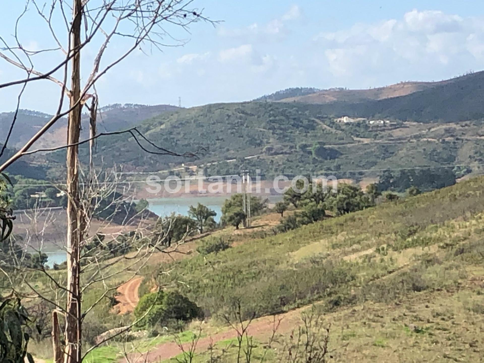 Herdade  Venda em São Bartolomeu de Messines,Silves