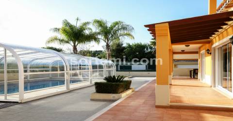 Moradia Isolada T5+2 Venda em Quarteira,Loulé