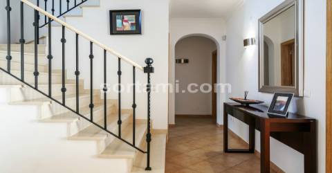 Moradia Isolada T5+2 Venda em Quarteira,Loulé