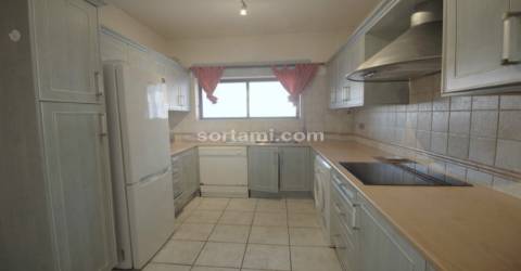 Apartamento T4 Venda em Albufeira e Olhos de Água,Albufeira