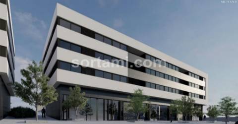 Loja  Venda em Gondomar (São Cosme), Valbom e Jovim,Gondomar