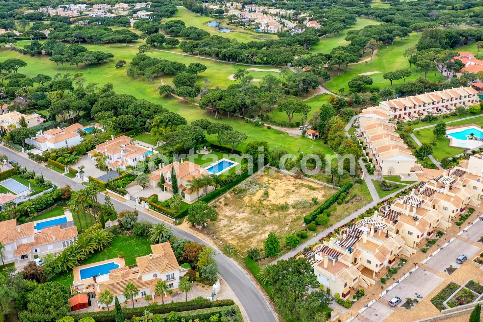 Terreno Para Construção  Venda em Quarteira,Loulé