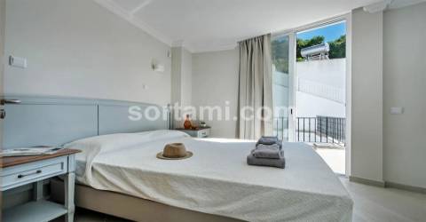 Moradia Isolada T8 Venda em Albufeira e Olhos de Água,Albufeira