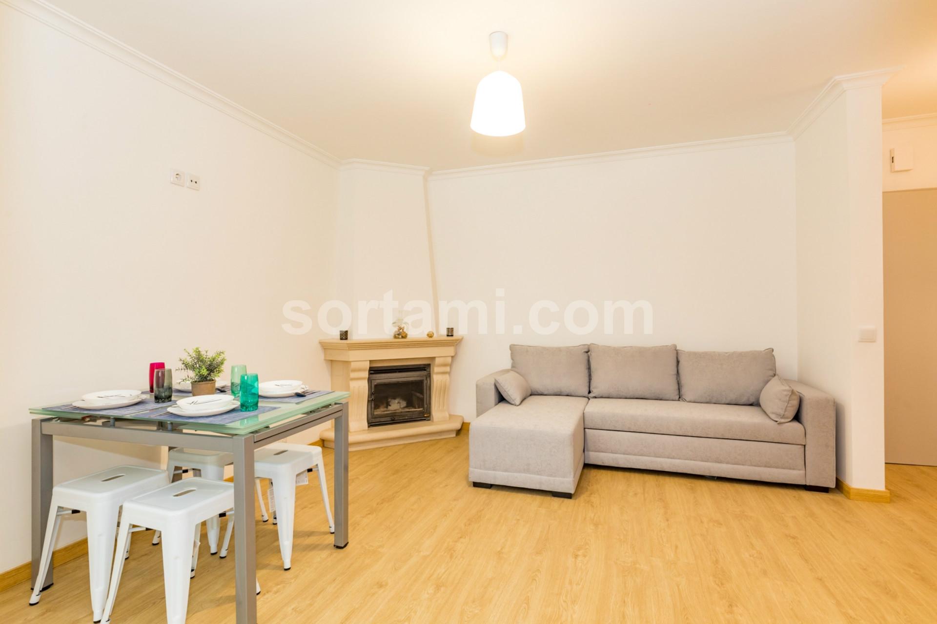 Apartamento T1+1 Venda em Albufeira e Olhos de Água,Albufeira