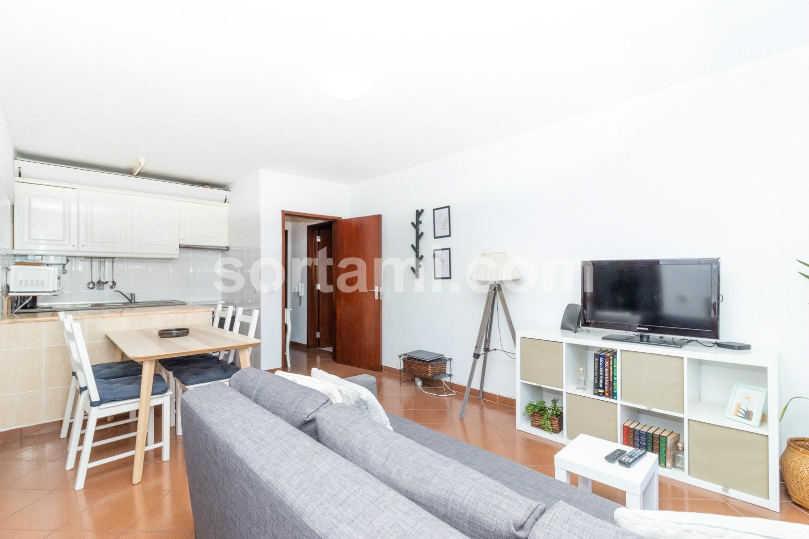 Apartamento T2 Venda em Quarteira,Loulé