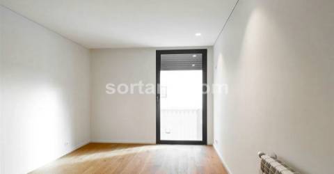 Apartamento T3 Venda em Matosinhos e Leça da Palmeira,Matosinhos