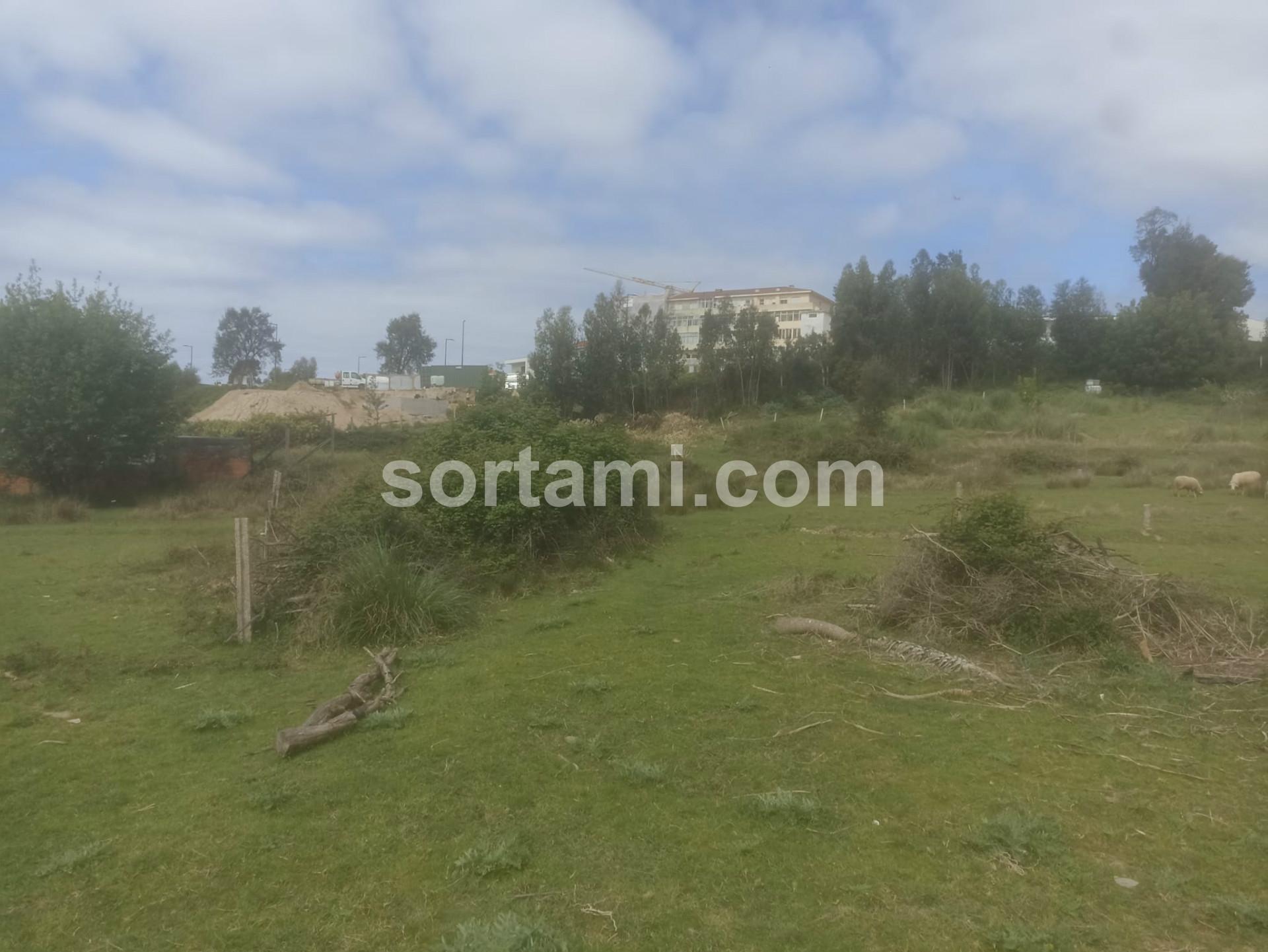 Lote de Terreno  Venda em Cedofeita, Santo Ildefonso, Sé, Miragaia, São Nicolau e Vitória,Porto