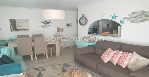 Apartamento T2 Venda em Quarteira,Loulé