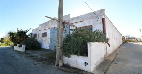 Armazém  Venda em São Bartolomeu do Outeiro e Oriola,Portel