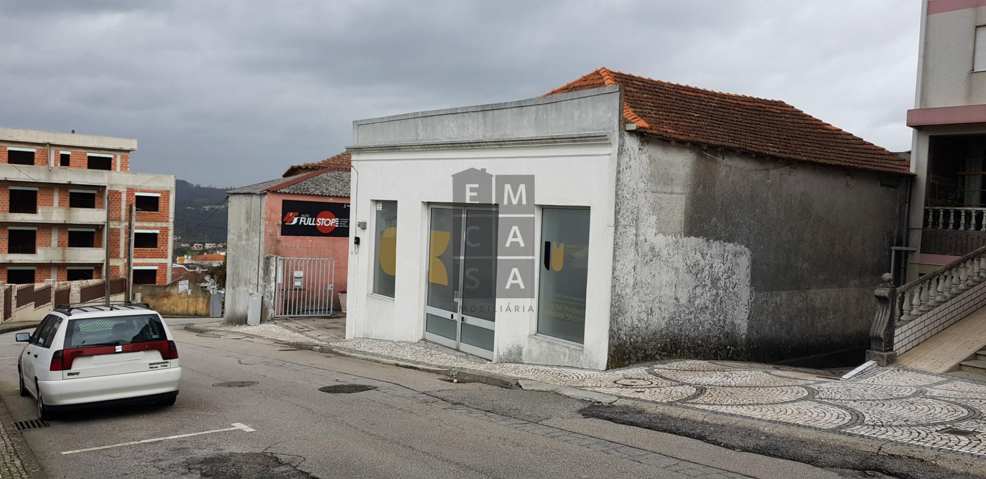 Armazém  Venda em Oliveira de Azeméis, Santiago de Riba-Ul, Ul, Macinhata da Seixa e Madail,Oliveira de Azeméis