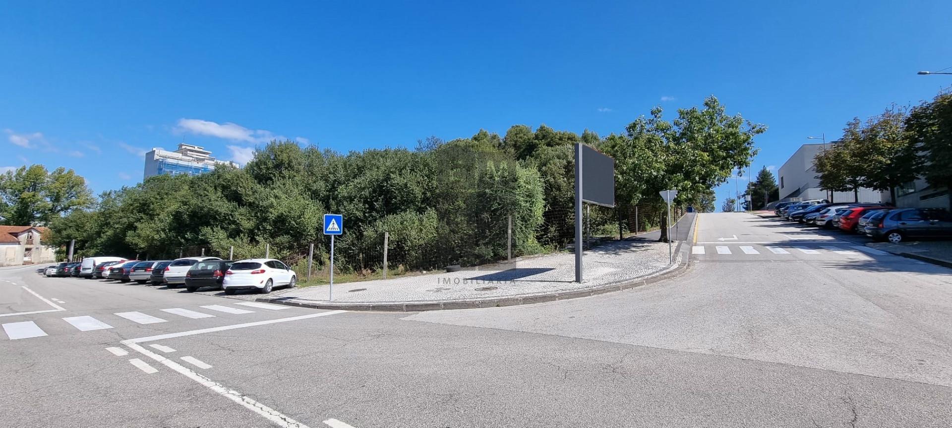 Terreno  Venda em Oliveira de Azeméis, Santiago de Riba-Ul, Ul, Macinhata da Seixa e Madail,Oliveira de Azeméis