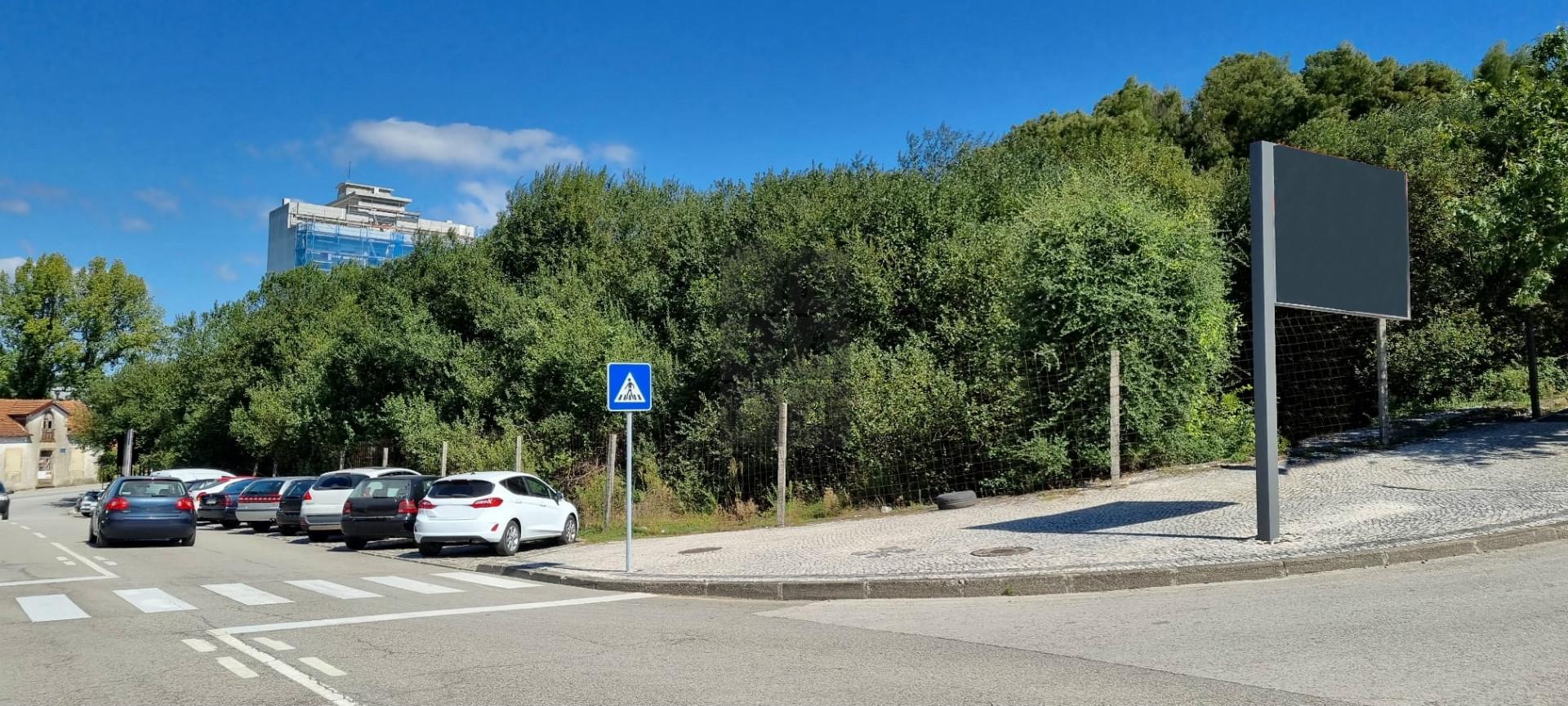 Terreno  Venda em Oliveira de Azeméis, Santiago de Riba-Ul, Ul, Macinhata da Seixa e Madail,Oliveira de Azeméis