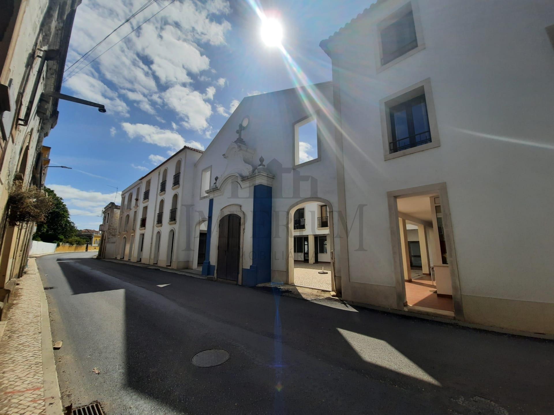 Loja  Venda em Aldeia Galega da Merceana e Aldeia Gavinha,Alenquer