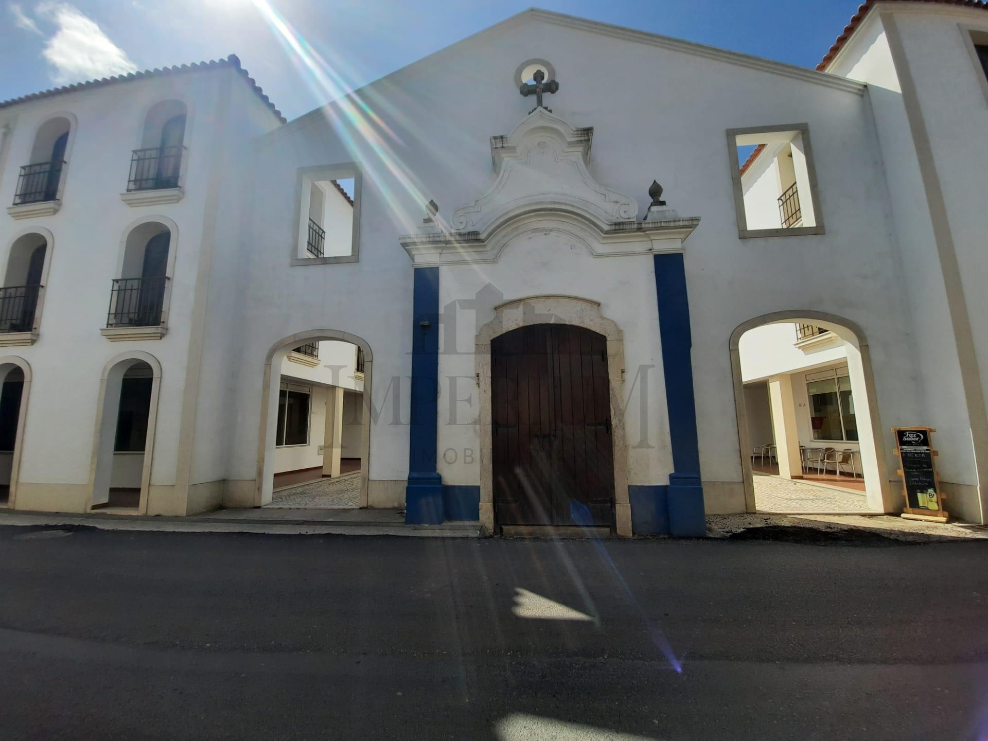 Loja  Venda em Aldeia Galega da Merceana e Aldeia Gavinha,Alenquer