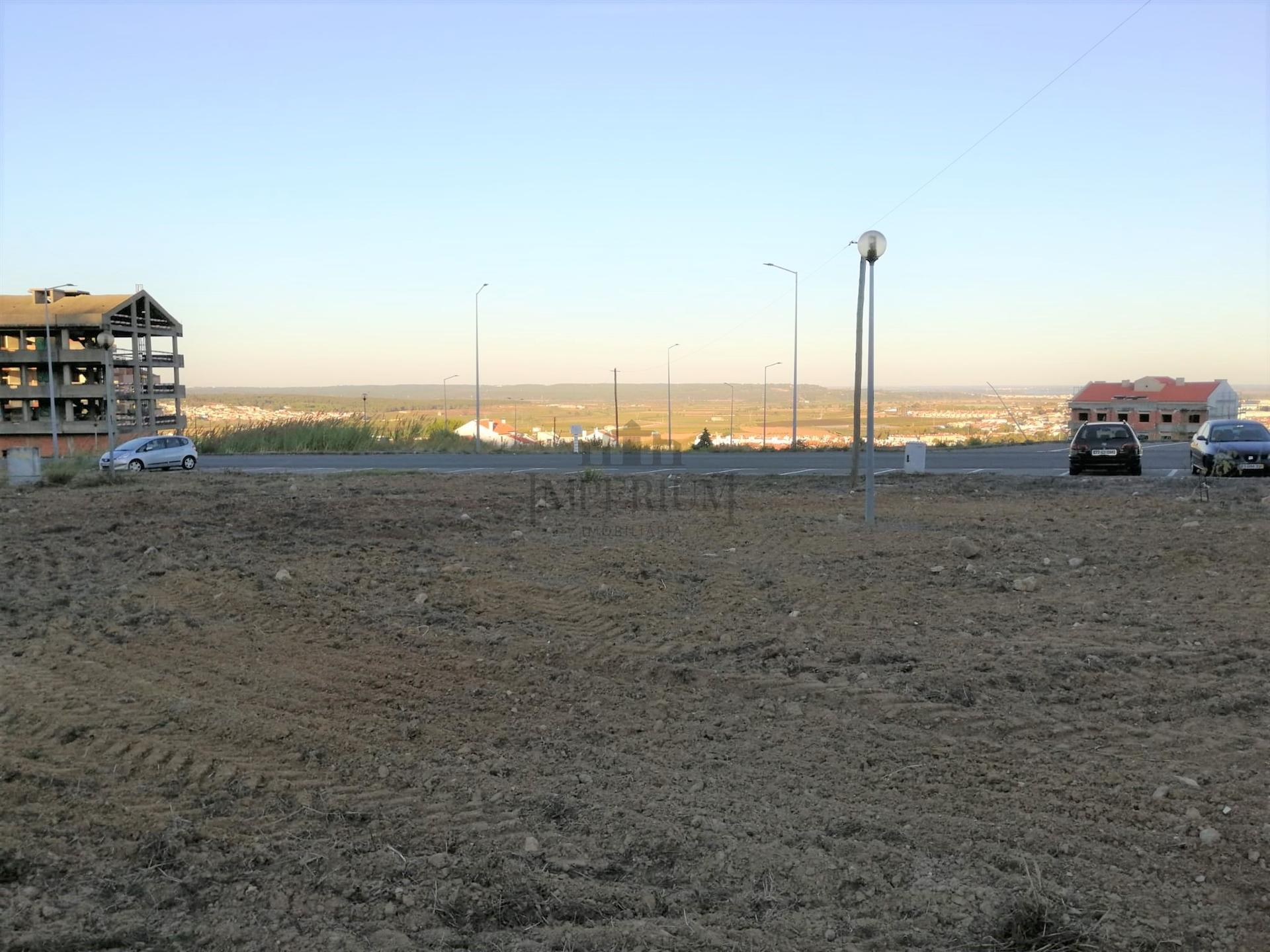 Terreno Para Construção  Venda em Alenquer (Santo Estêvão e Triana),Alenquer