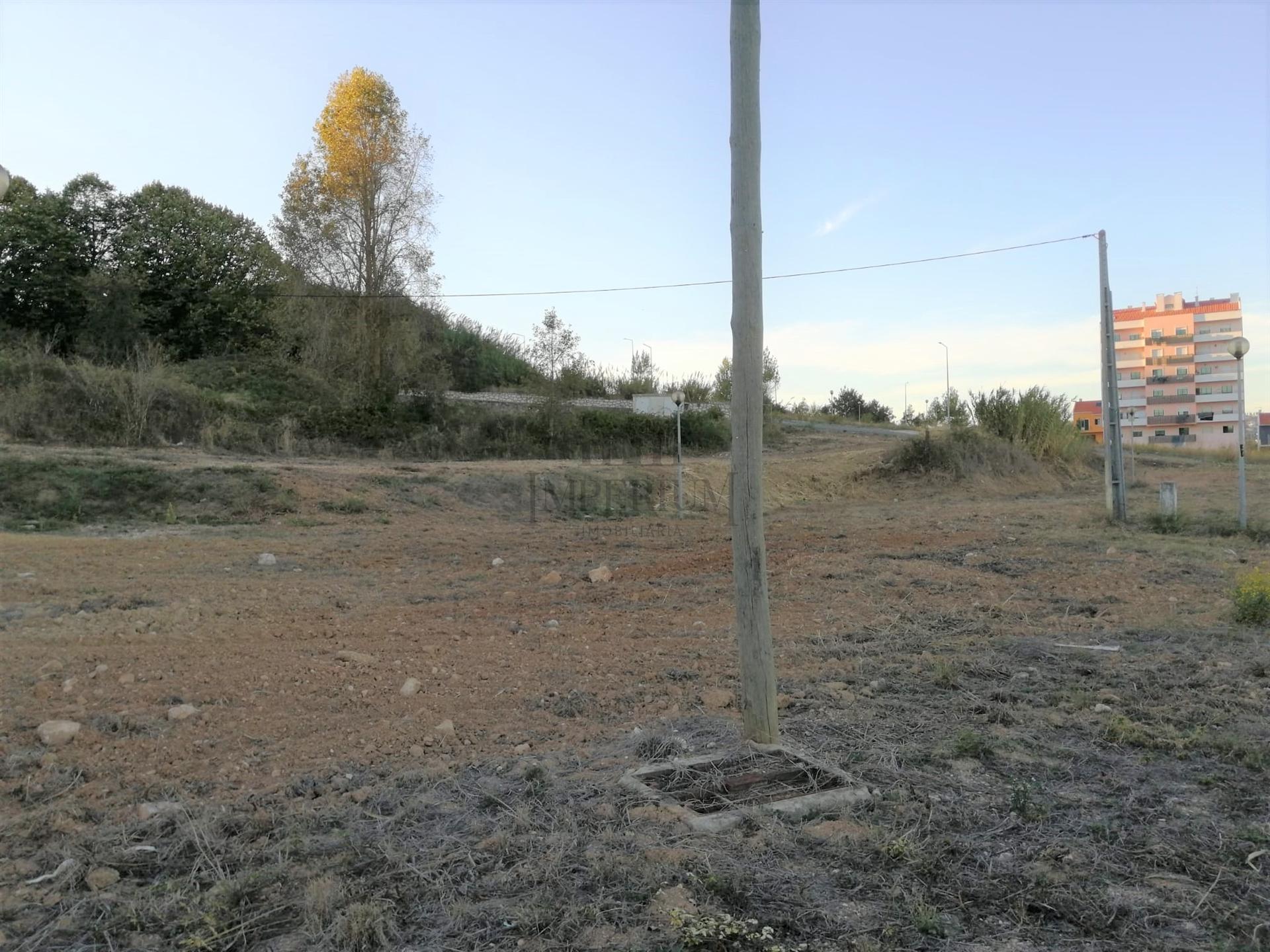 Terreno Para Construção  Venda em Alenquer (Santo Estêvão e Triana),Alenquer