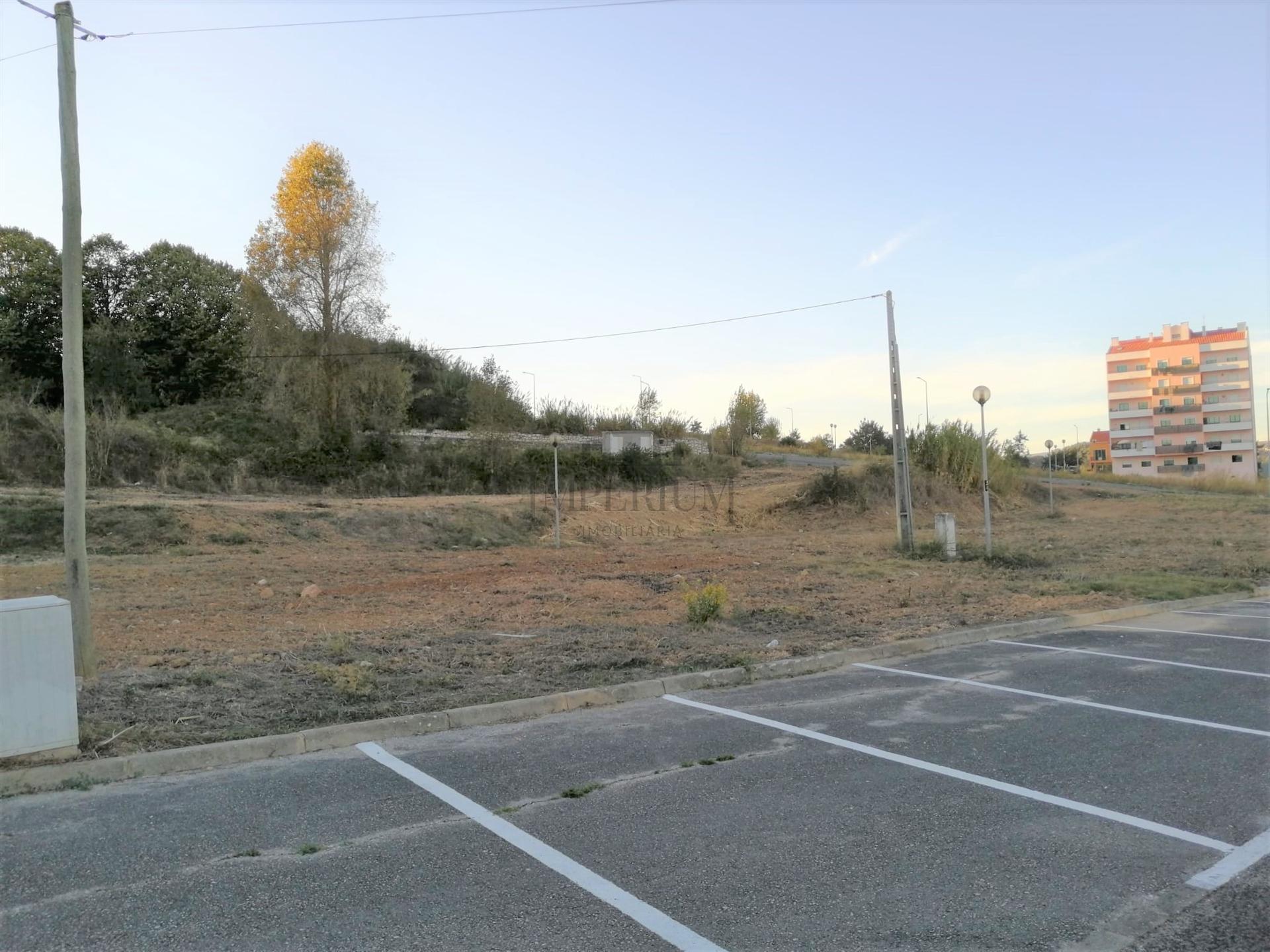 Terreno Para Construção  Venda em Alenquer (Santo Estêvão e Triana),Alenquer