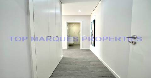 Apartamento T3 Venda em Quelfes,Olhão
