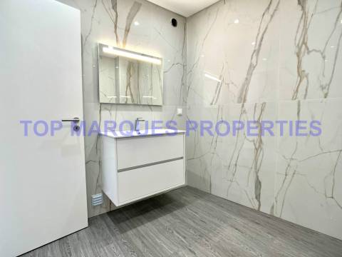 Apartamento T3 Venda em Quelfes,Olhão