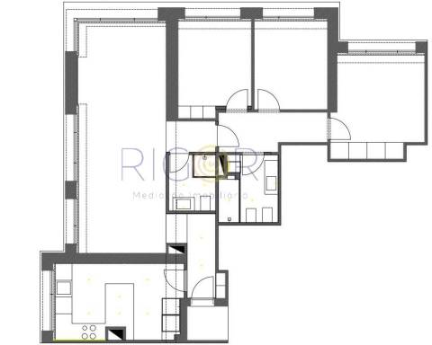 Apartamento T3 Renovado à Av. Boavista