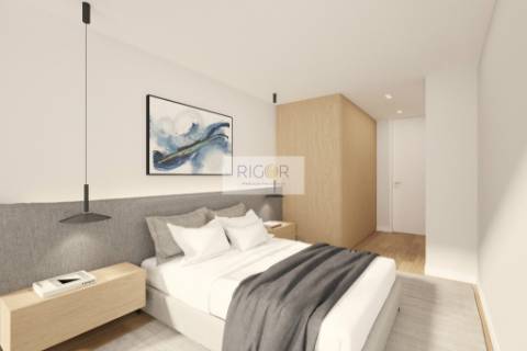 Apartamento T4 novo com varanda à seca do bacalhau