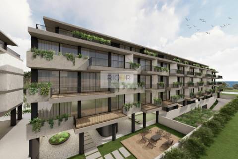 Apartamento T3 novo com varanda à seca do bacalhau