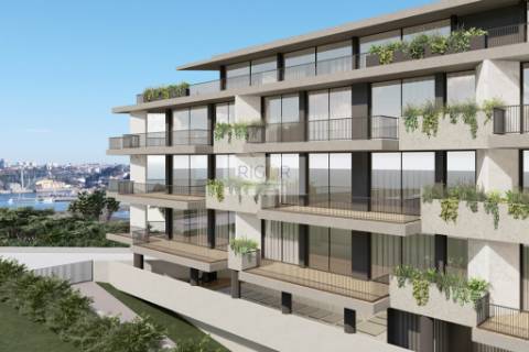 Apartamento T3 novo com varanda à seca do bacalhau