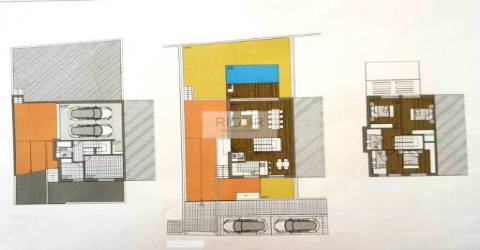 Terreno de 272.80m2 com projeto aprovado para construção de moradia de 3 frentes