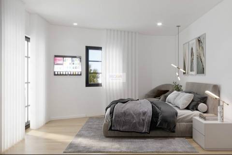 Moradia T3+1 a 50 metros da estação da CP em São Romão Coronado