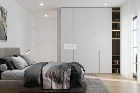 Moradia T3+1 a 50 metros da estação da CP em São Romão Coronado